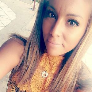 Meet your Posher, Allysia